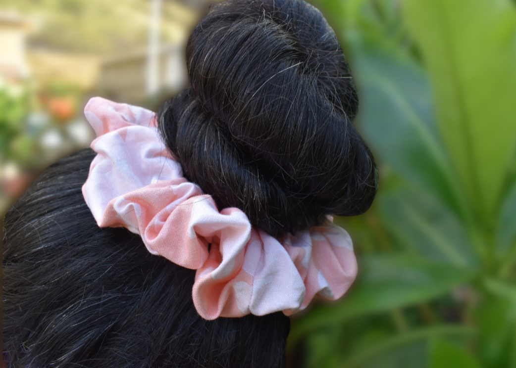 Hibiscus Paradise Middy Scrunch