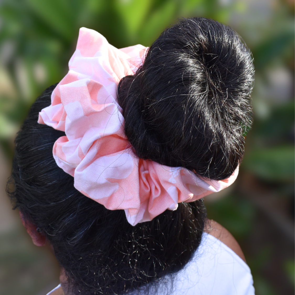 Hibiscus Paradise Biggy Scrunch